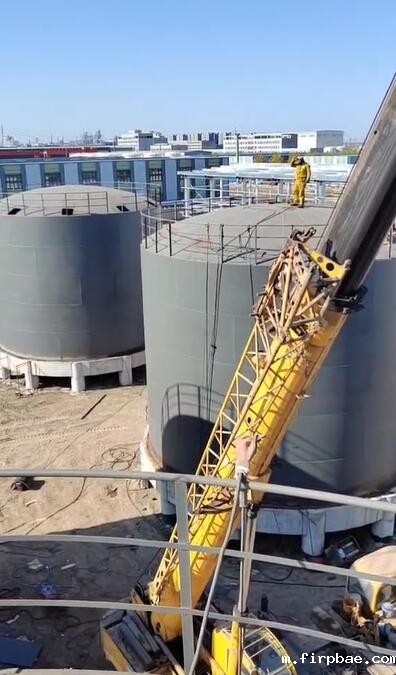 立式罐施工现场